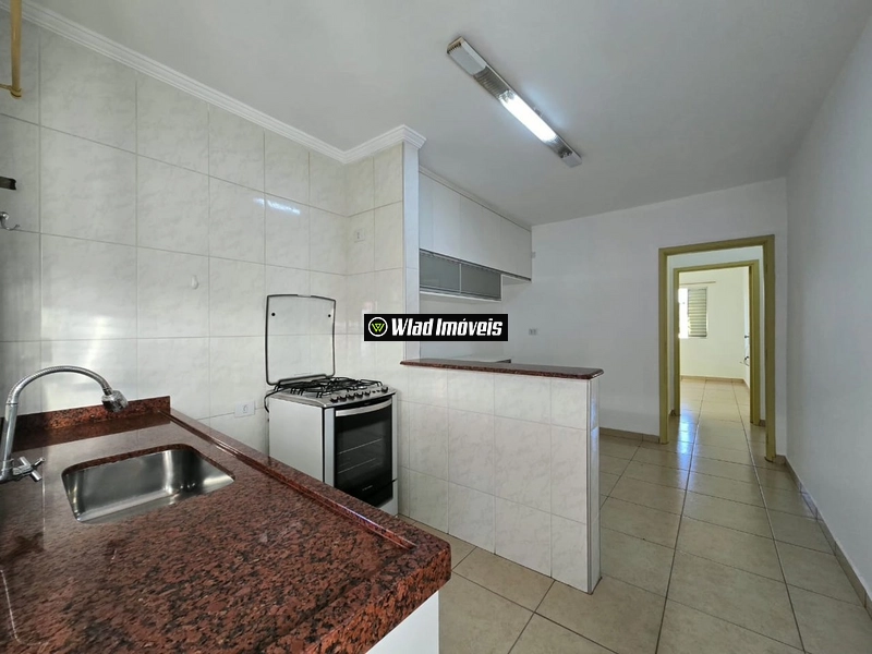 Ótima casa térrea para locação com 03 quartos, garagem em Vinhedo: 10ª foto da galeria de imagens do imóvel