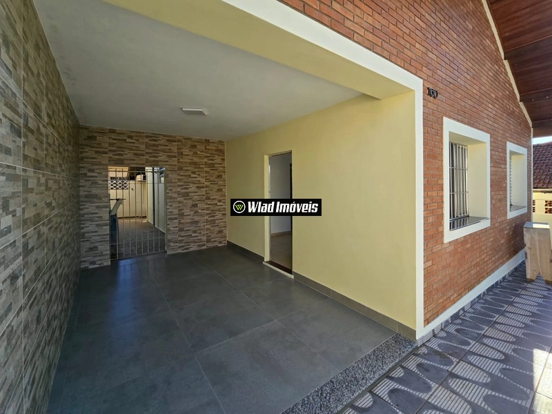 Ótima casa térrea para locação com 03 quartos, garagem em Vinhedo: 2ª foto da galeria de imagens do imóvel