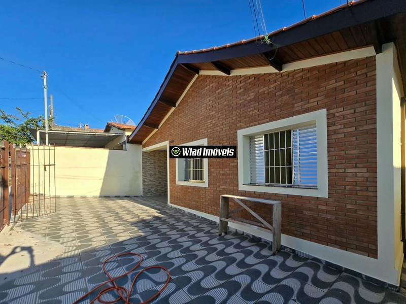 Ótima casa térrea para locação com 03 quartos, garagem em Vinhedo: 16ª foto da galeria de imagens do imóvel