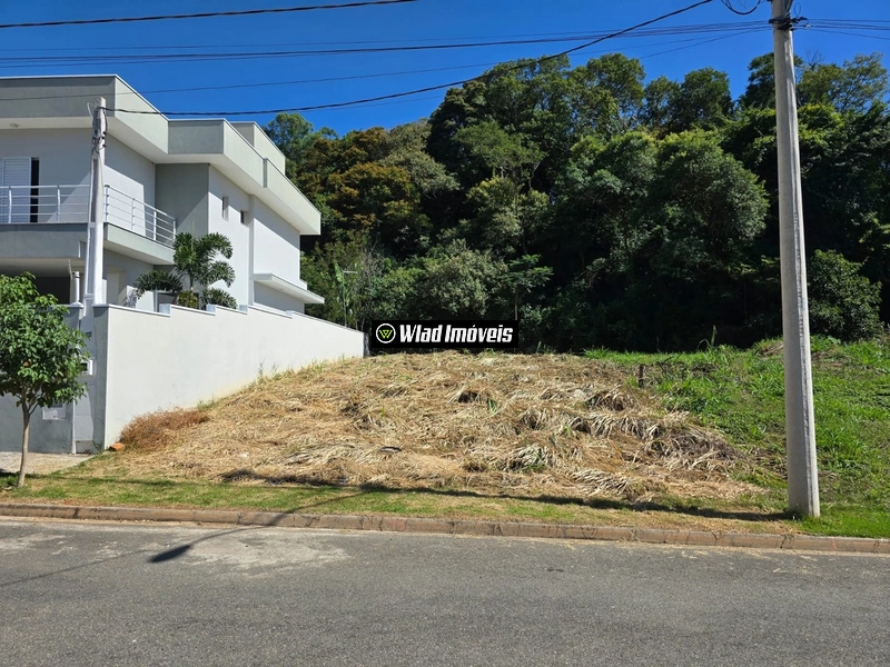 Lotes de terrenos plano em bairro novo e seguro a venda em Vinhedo: 1ª foto da galeria de imagens do imóvel