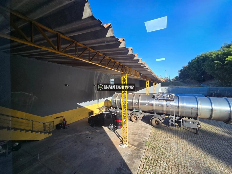 Área comercial com 3.430 m² para locação ou venda em Vinhedo: 3ª foto da galeria de imagens do imóvel