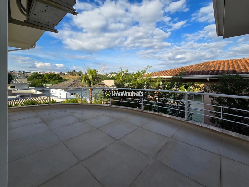 Casa espaçosa à venda no Condomínio Terras de São Francisco em Vinhedo: 24ª foto da galeria de imagens do imóvel