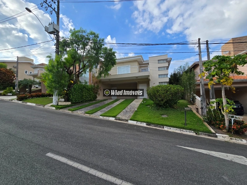 Casa espaçosa à venda no Condomínio Terras de São Francisco em Vinhedo: 40ª foto da galeria de imagens do imóvel