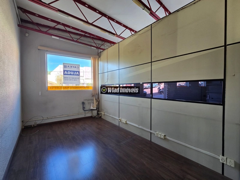 Loja ou galpão com apartamento 01 quartos aluguel possui 490 metros qu: 15ª foto da galeria de imagens do imóvel
