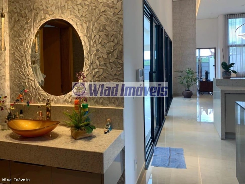 Casa para Venda em Vinhedo / SP no bairro Pinheirinho: 5ª foto da galeria de imagens do imóvel