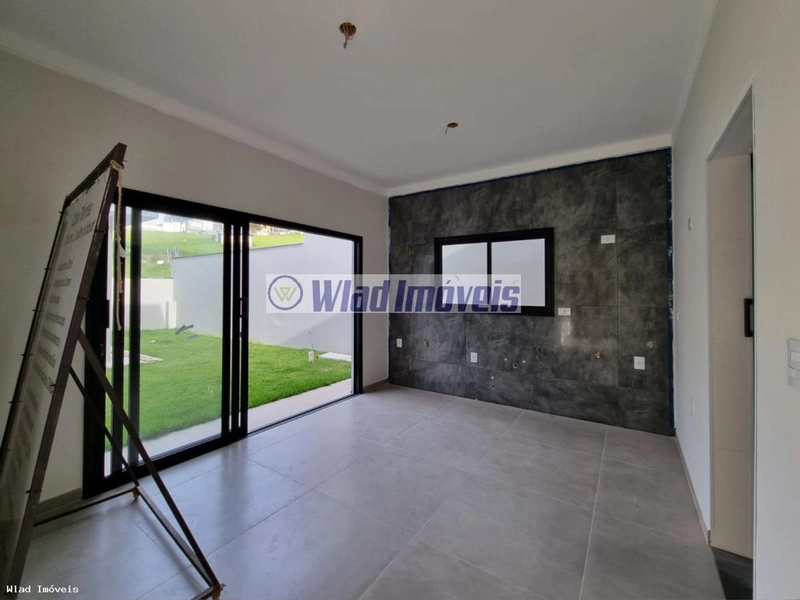 Casa para Venda em Vinhedo / SP no bairro Jardim da Videira: 8ª foto da galeria de imagens do imóvel
