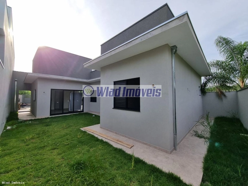 Casa para Venda em Vinhedo / SP no bairro Jardim da Videira: 9ª foto da galeria de imagens do imóvel
