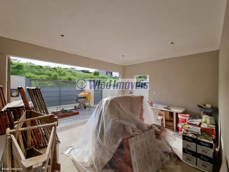 Casa para Venda em Vinhedo / SP no bairro Jardim da Videira: 3ª foto da galeria de imagens do imóvel