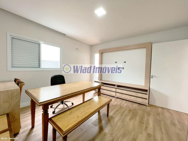Casa em Condomínio para Venda em Vinhedo / SP no bairro Condomínio Alpes de Vinh: 10ª foto da galeria de imagens do imóvel