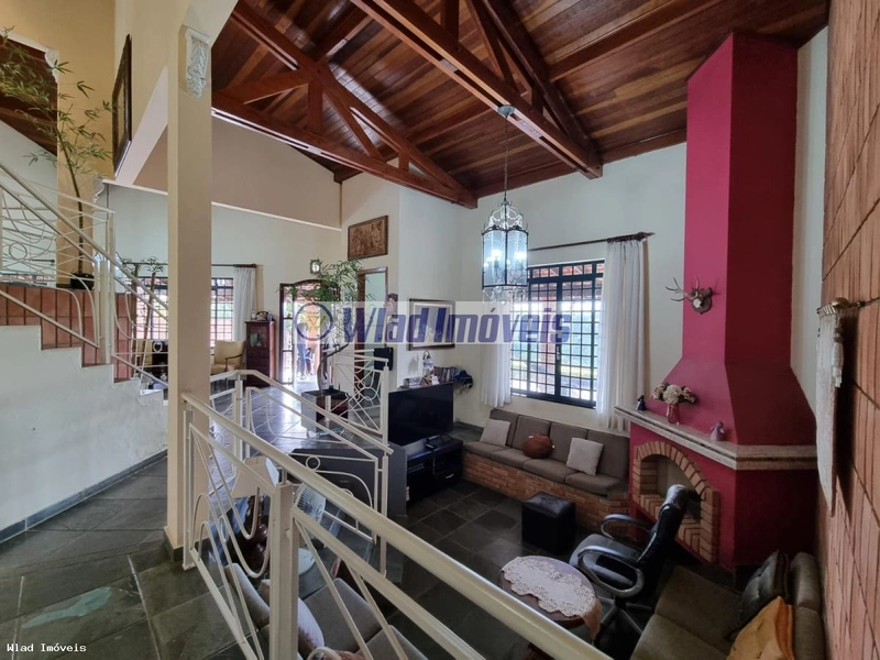 Casa em Condomínio para Venda em Vinhedo / SP no bairro Condomínio Marambaia: 27ª foto da galeria de imagens do imóvel