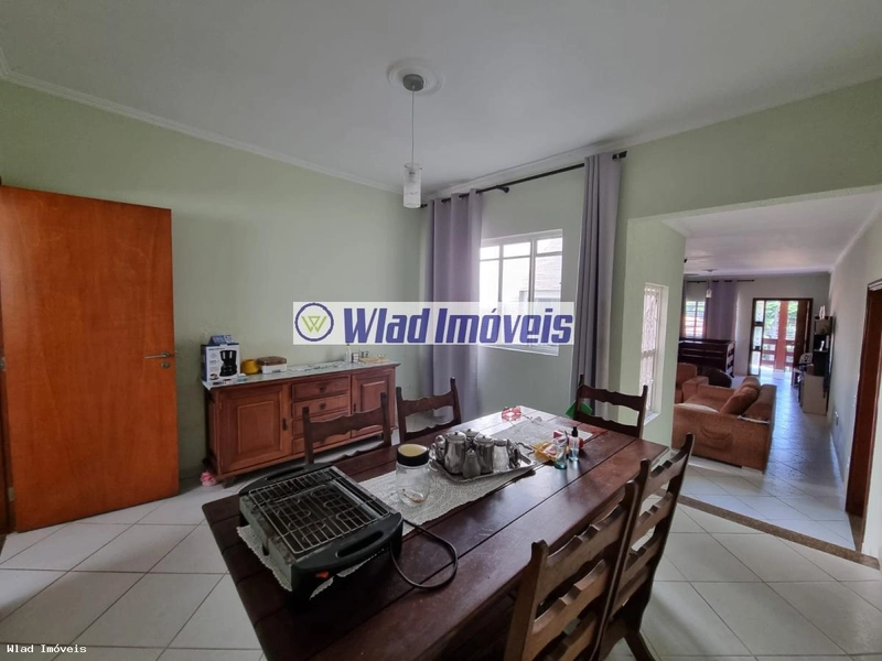 Casa para Venda em Vinhedo / SP no bairro Jardim Mirian: 17ª foto da galeria de imagens do imóvel