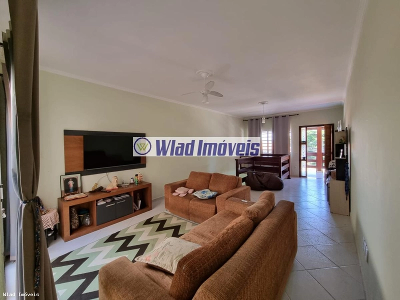 Casa para Venda em Vinhedo / SP no bairro Jardim Mirian: 5ª foto da galeria de imagens do imóvel