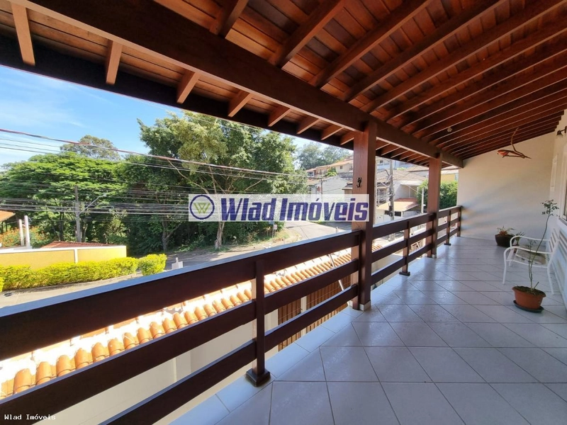 Casa para Venda em Vinhedo / SP no bairro Jardim Mirian: 3ª foto da galeria de imagens do imóvel