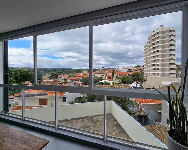 Apartamento para Venda em Vinhedo / SP no bairro Centro: 2ª foto da galeria de imagens do imóvel