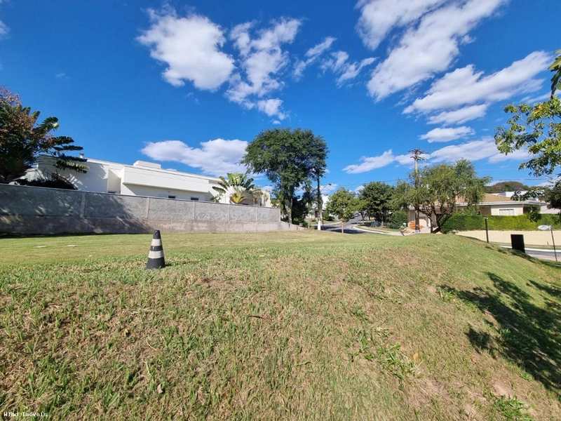 Terreno em Condomínio para Venda em Vinhedo / SP no bairro Centro: 9ª foto da galeria de imagens do imóvel