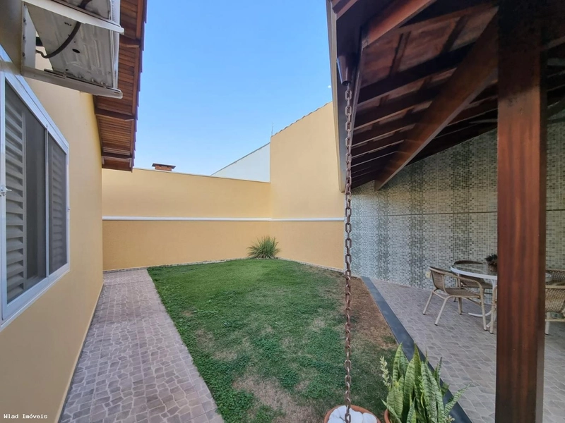 Casa para Venda em Vinhedo / SP no bairro Jardim Panorama: 4ª foto da galeria de imagens do imóvel