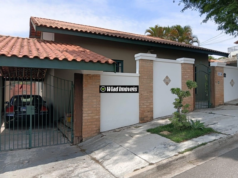 Casa térrea a Venda estilo colonial em bairro nobre de Vinhedo: 4ª foto da galeria de imagens do imóvel