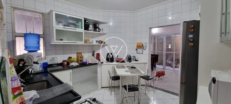 Casa para Venda em Valinhos / SP no bairro Jardim das Vitórias Régias: 15ª foto da galeria de imagens do imóvel