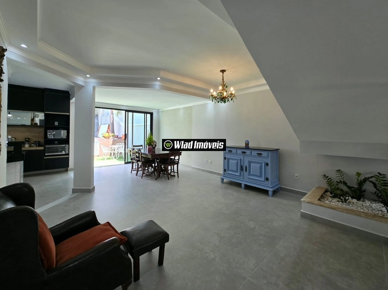 Casa Modernizada à venda em Condomínio de Valinhos: 29ª foto da galeria de imagens do imóvel