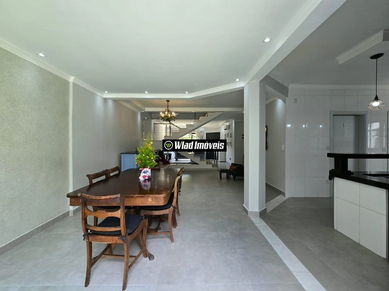 Casa Modernizada à venda em Condomínio de Valinhos: 22ª foto da galeria de imagens do imóvel