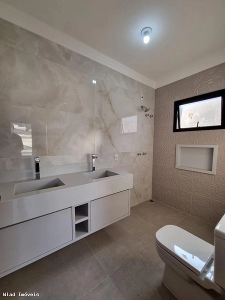 Casa em Condomínio para Venda em Valinhos / SP no bairro Pinheiro: 14ª foto da galeria de imagens do imóvel