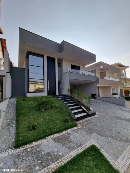 Casa em Condomínio para Venda em Valinhos / SP no bairro Pinheiro: 2ª foto da galeria de imagens do imóvel