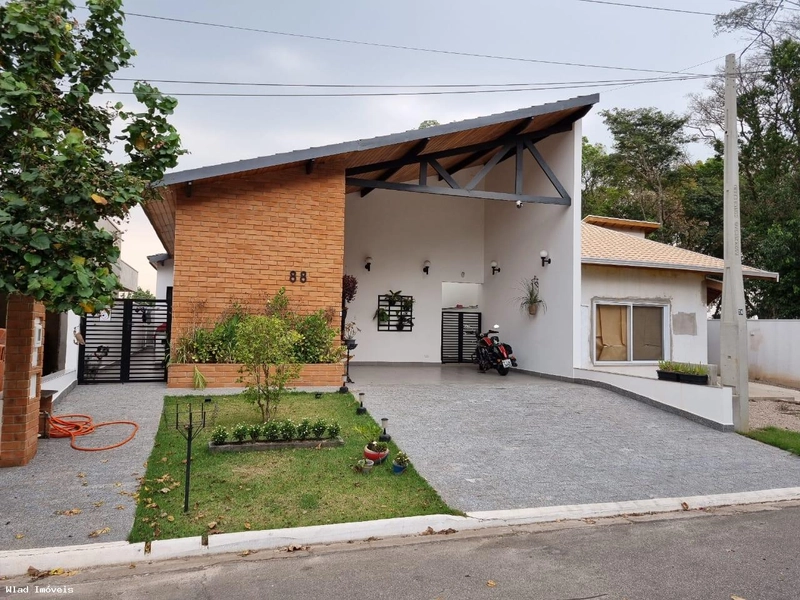 Casa em Condomínio para Venda em Louveira / SP no bairro Portal do Bosque: 1ª foto da galeria de imagens do imóvel