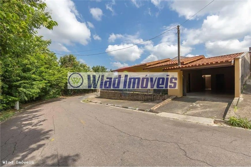 Casa para Venda em Vinhedo / SP no bairro Jardim Mirian: 2ª foto da galeria de imagens do imóvel