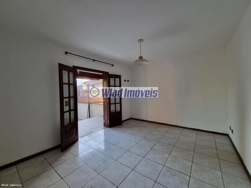 Casa para Venda em Vinhedo / SP no bairro Jardim Mirian: 32ª foto da galeria de imagens do imóvel