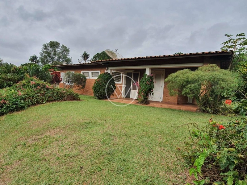 Casa para Venda em Valinhos / SP no bairro Chácaras São Bento: 1ª foto da galeria de imagens do imóvel