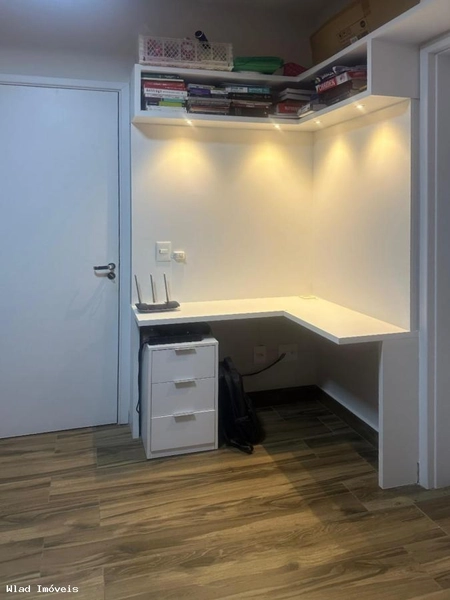 Casa em Condomínio para Venda em Vinhedo / SP no bairro Pinheirinho: 6ª foto da galeria de imagens do imóvel