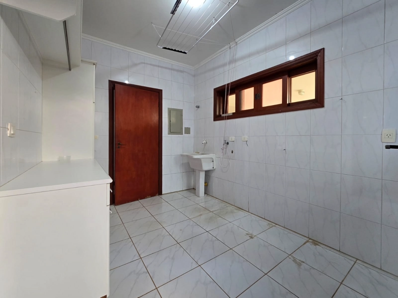 Casa para venda ou locação - no elegante Condomínio Bosque de Grevílea em Vinhed: 57ª foto da galeria de imagens do imóvel