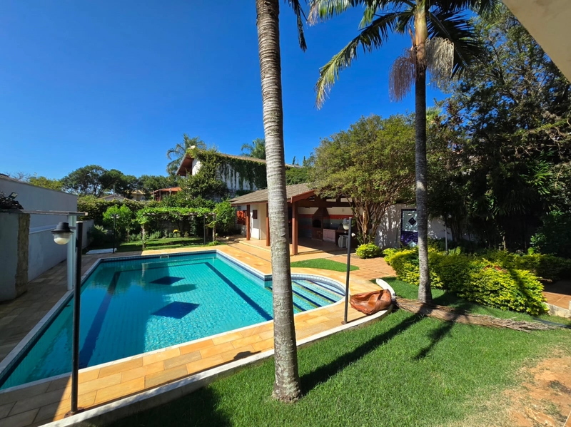 Casa para venda ou locação - no elegante Condomínio Bosque de Grevílea em Vinhed: 21ª foto da galeria de imagens do imóvel
