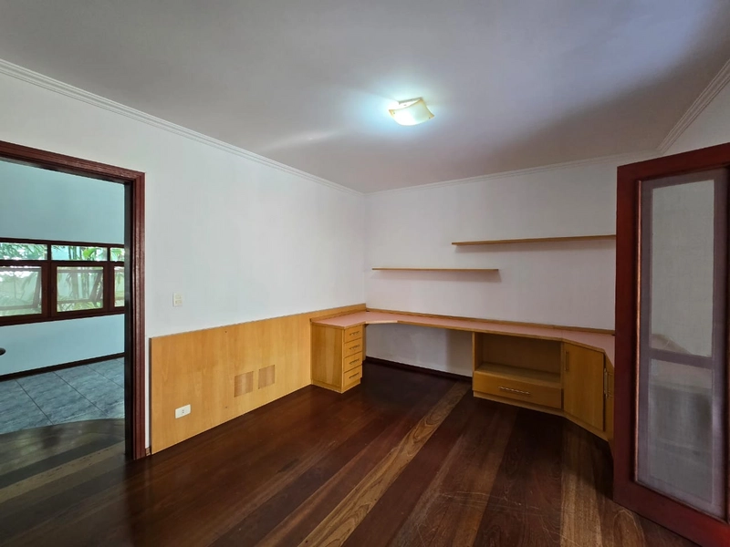 Casa para venda ou locação - no elegante Condomínio Bosque de Grevílea em Vinhed: 9ª foto da galeria de imagens do imóvel