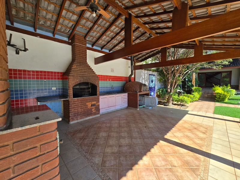 Casa para venda ou locação - no elegante Condomínio Bosque de Grevílea em Vinhed: 6ª foto da galeria de imagens do imóvel