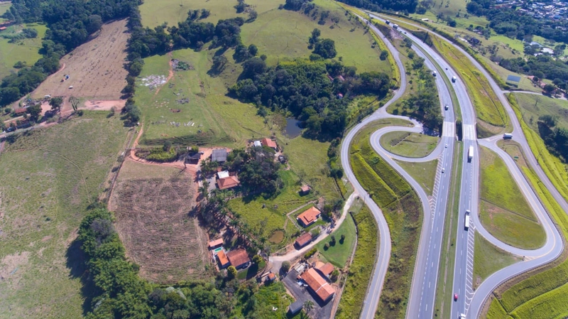 Venda Propriedade Rodovia Dom Pedro - Itatiba-SP. Sítio Espetacular à Venda com: 17ª foto da galeria de imagens do imóvel