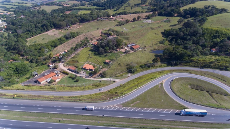 Venda Propriedade Rodovia Dom Pedro - Itatiba-SP. Sítio Espetacular à Venda com: 22ª foto da galeria de imagens do imóvel