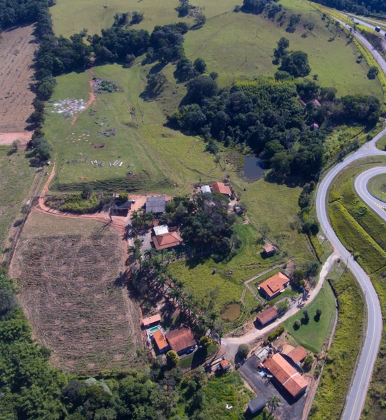 Venda Propriedade Rodovia Dom Pedro - Itatiba-SP. Sítio Espetacular à Venda com: 24ª foto da galeria de imagens do imóvel