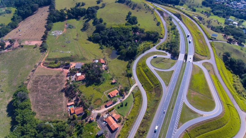 Venda Propriedade Rodovia Dom Pedro - Itatiba-SP. Sítio Espetacular à Venda com: 11ª foto da galeria de imagens do imóvel
