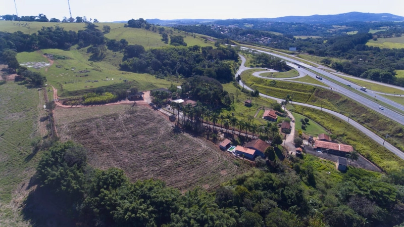 Venda Propriedade Rodovia Dom Pedro - Itatiba-SP. Sítio Espetacular à Venda com: 18ª foto da galeria de imagens do imóvel