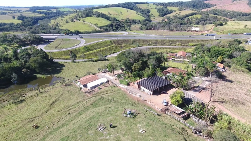 Venda Propriedade Rodovia Dom Pedro - Itatiba-SP. Sítio Espetacular à Venda com: 1ª foto da galeria de imagens do imóvel