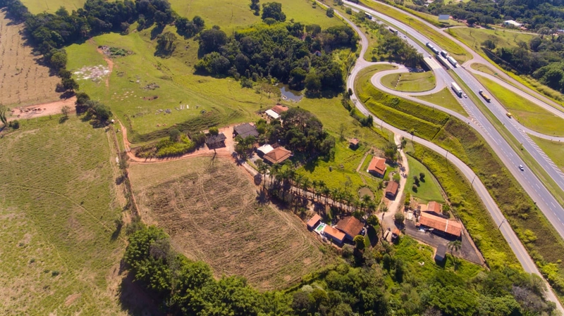 Venda Propriedade Rodovia Dom Pedro - Itatiba-SP. Sítio Espetacular à Venda com: 20ª foto da galeria de imagens do imóvel