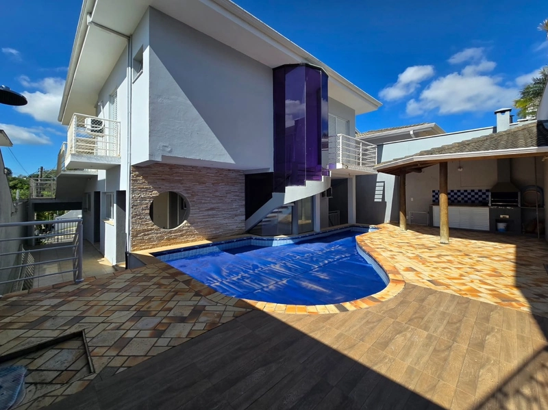 Casa para venda ou locação - no charmoso Condomínio Terras de São Francisco em V: 4ª foto da galeria de imagens do imóvel