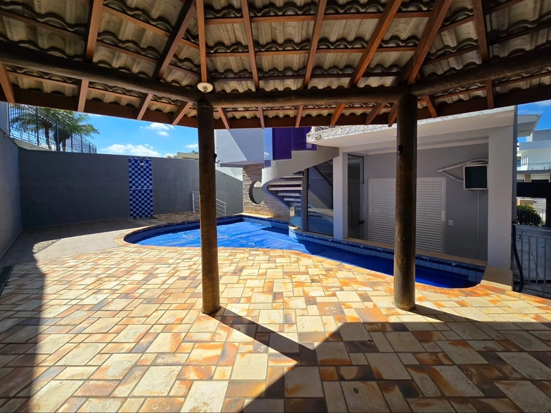 Casa para venda ou locação - no charmoso Condomínio Terras de São Francisco em V: 5ª foto da galeria de imagens do imóvel