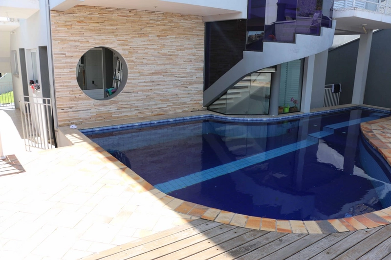 Casa para venda ou locação - no charmoso Condomínio Terras de São Francisco em V: 3ª foto da galeria de imagens do imóvel