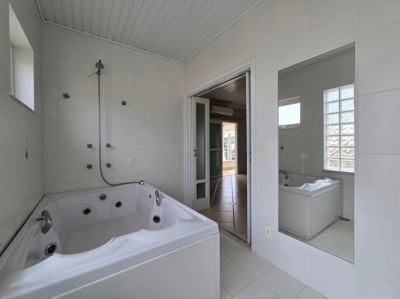 Casa charmosa para venda no Condomínio Villagio Capriccio em Louveira – divisa c: 44ª foto da galeria de imagens do imóvel