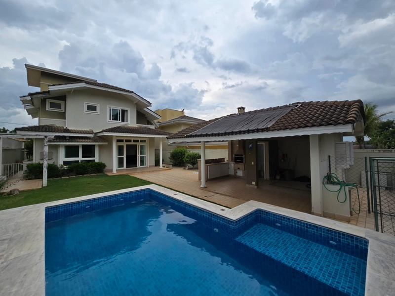 Casa charmosa para venda no Condomínio Villagio Capriccio em Louveira – divisa c: 2ª foto da galeria de imagens do imóvel