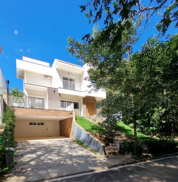 Casa em meio a natureza com vista livre à venda no Condomínio Villagio Capriccio: 2ª foto da galeria de imagens do imóvel