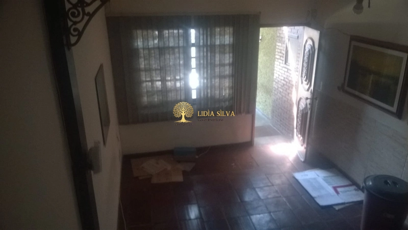 OPORTUNIDADE IMPERDIVEL, Sobrado à Venda com 03 Dormitórios: 3ª foto da galeria de imagens do imóvel