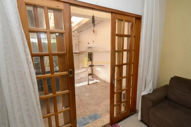 Duas Casas no Mesmo Terreno ? Ideal para Morar ou Investir: 36ª foto da galeria de imagens do imóvel